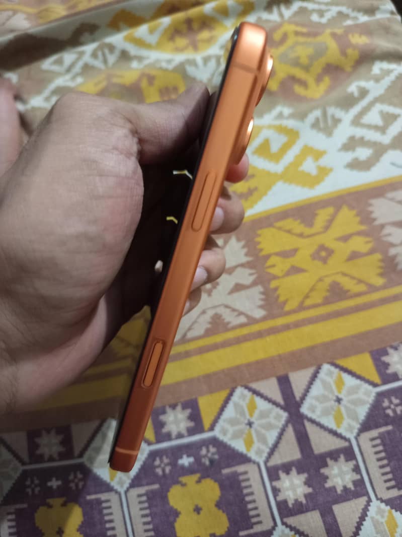 Apple iPhone 17 Pro Max 6