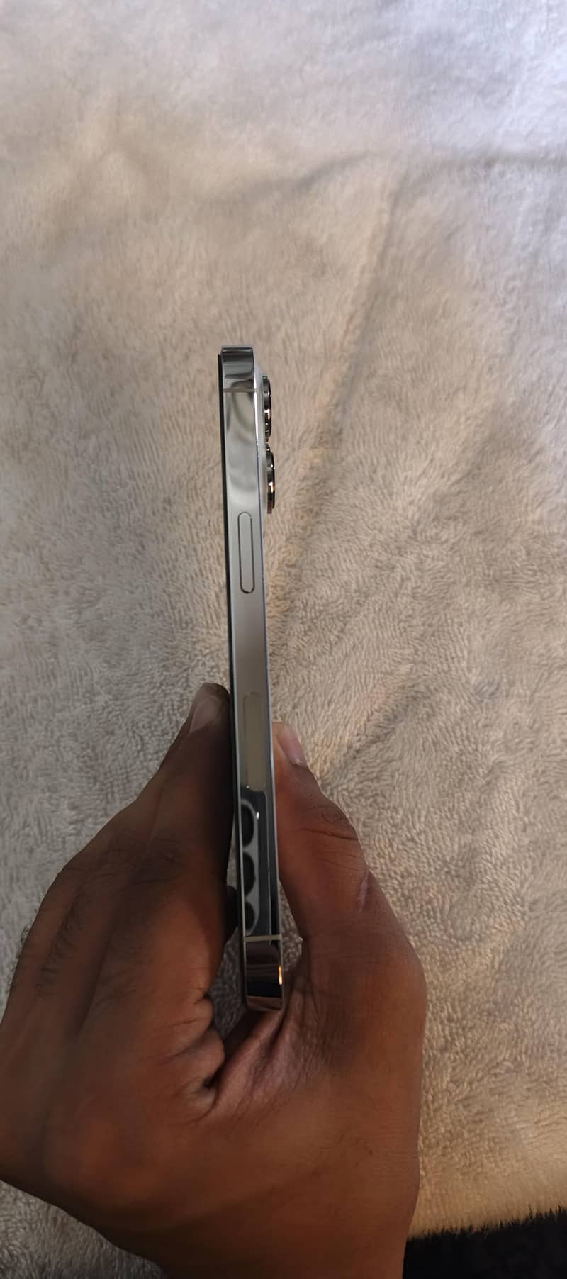 Apple iPhone 13 Pro 4
