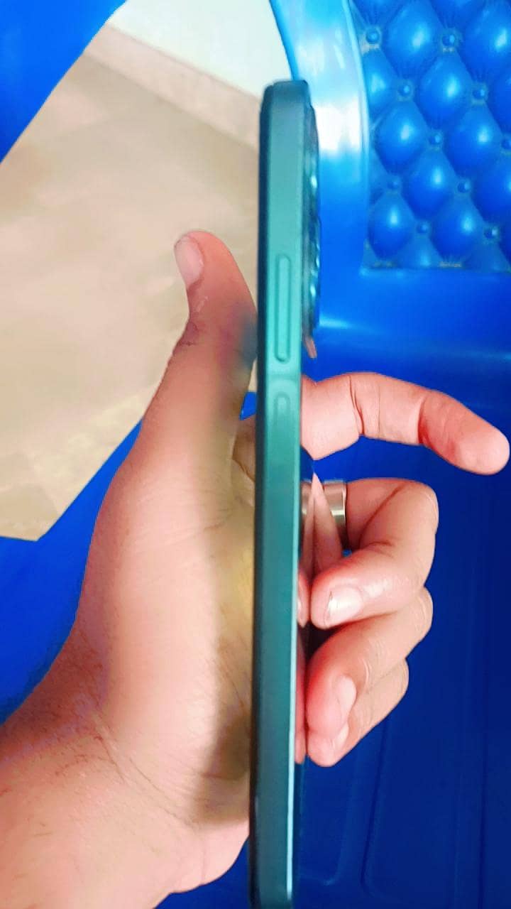 Realme C61 2