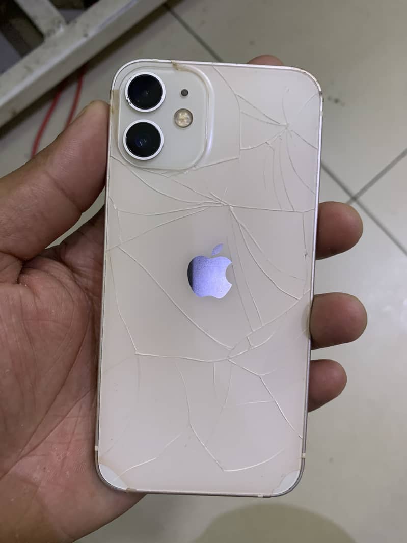Apple iPhone 12 mini 5