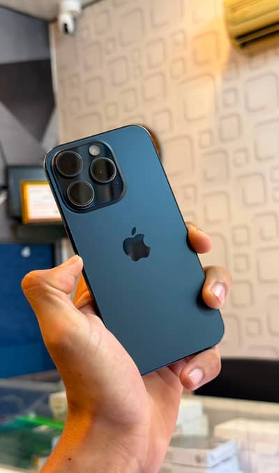 Apple iPhone 15 Pro