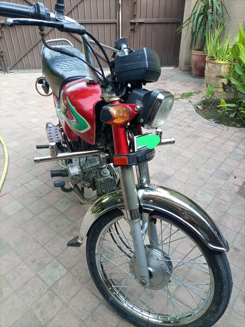 CD 70 model 2017 2