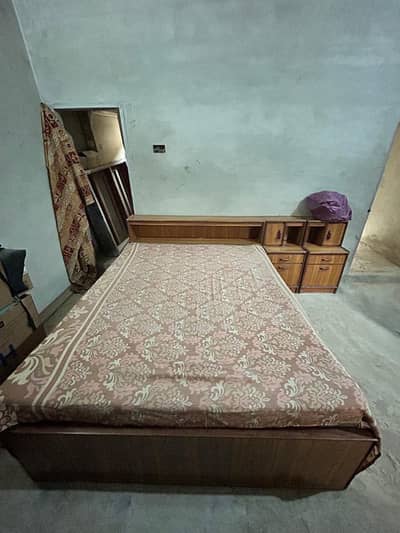 Bed With Side Tables