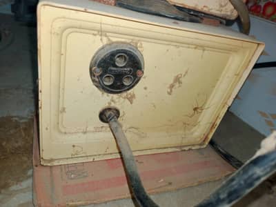 10000 watt A. C Stablizer