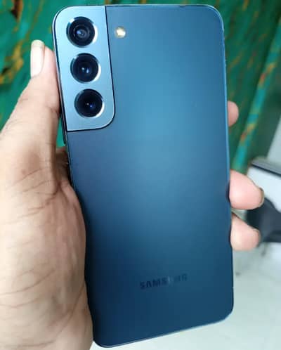 Samsung Mobile S22 Plus