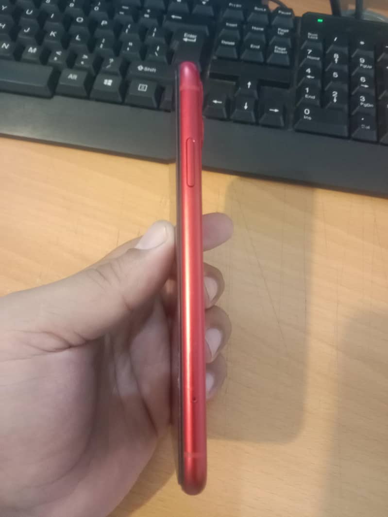 Apple iPhone 11 6