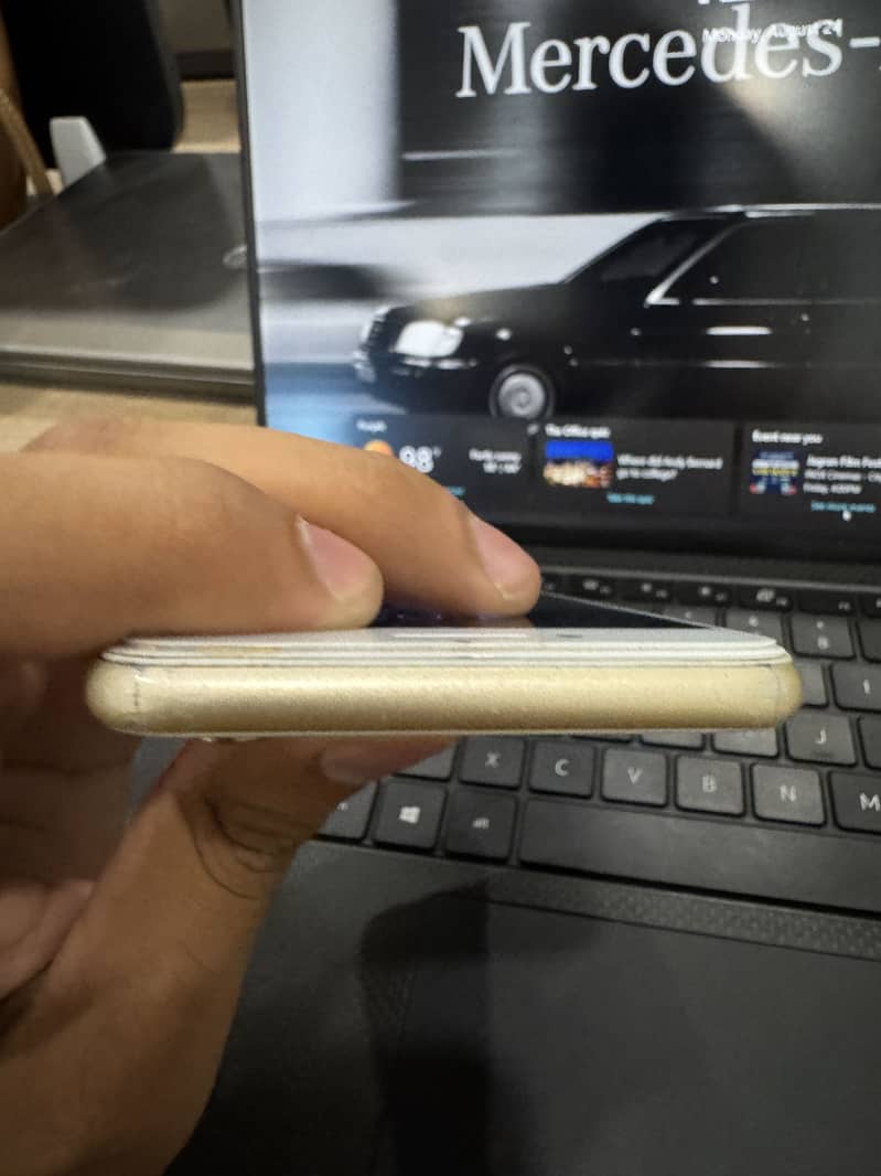 Apple iPhone 6S 0