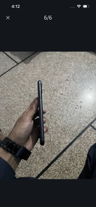 Apple iPhone 11