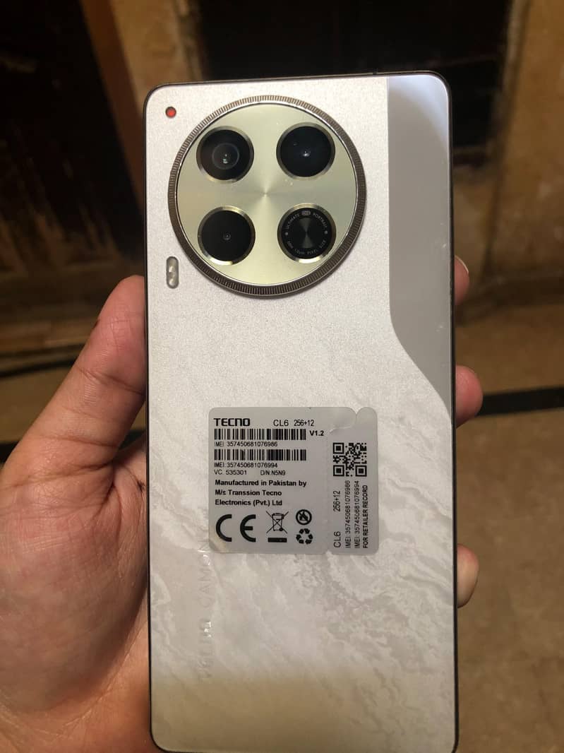 Tecno CAMON 30 2