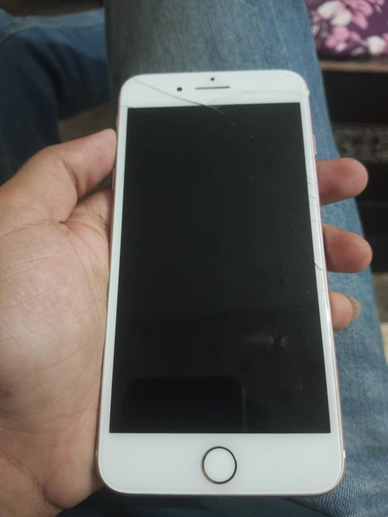 Apple iPhone 7 Plus 1