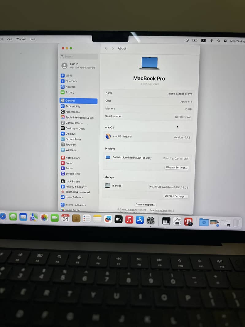 MacBook pro M3 chip 7