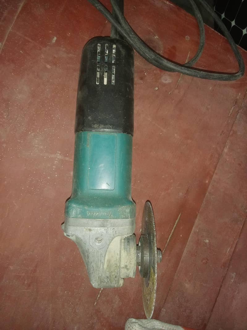 Grinder 0