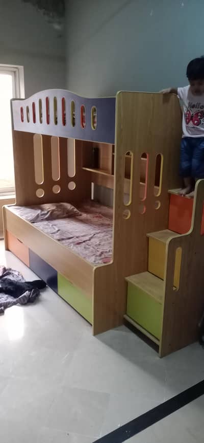 3 Portion kids Bed