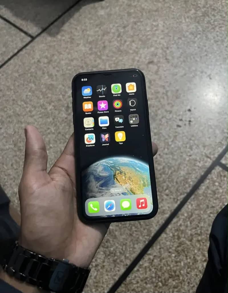 Apple iPhone 11 1