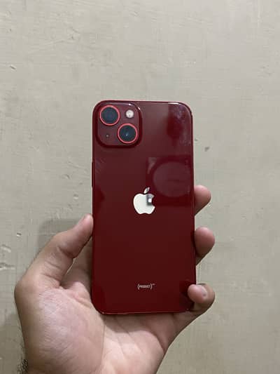 Apple iPhone 13