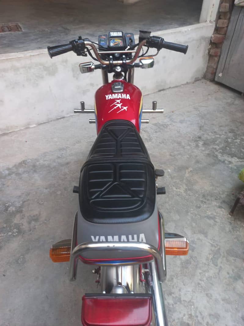 Yamaha 2