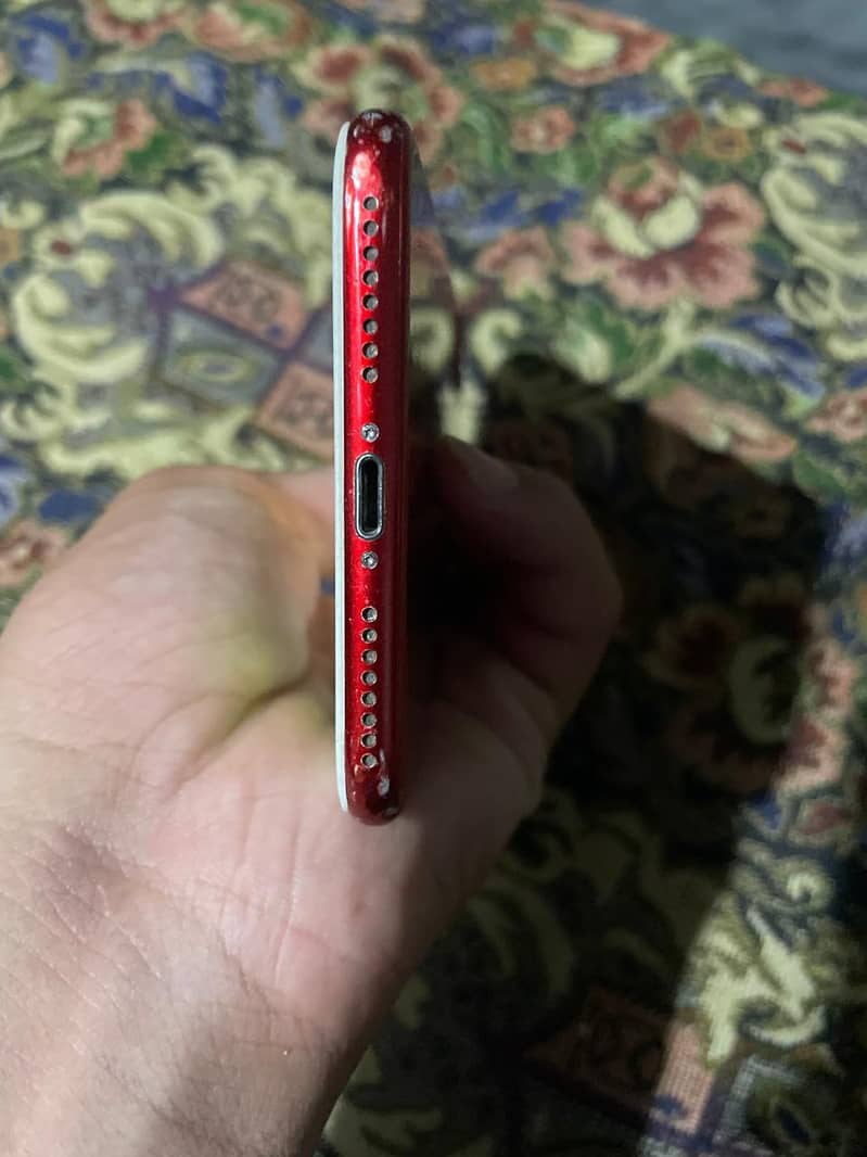 Apple iPhone 7 Plus 3