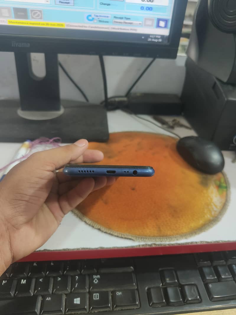 OPPO A3s 1