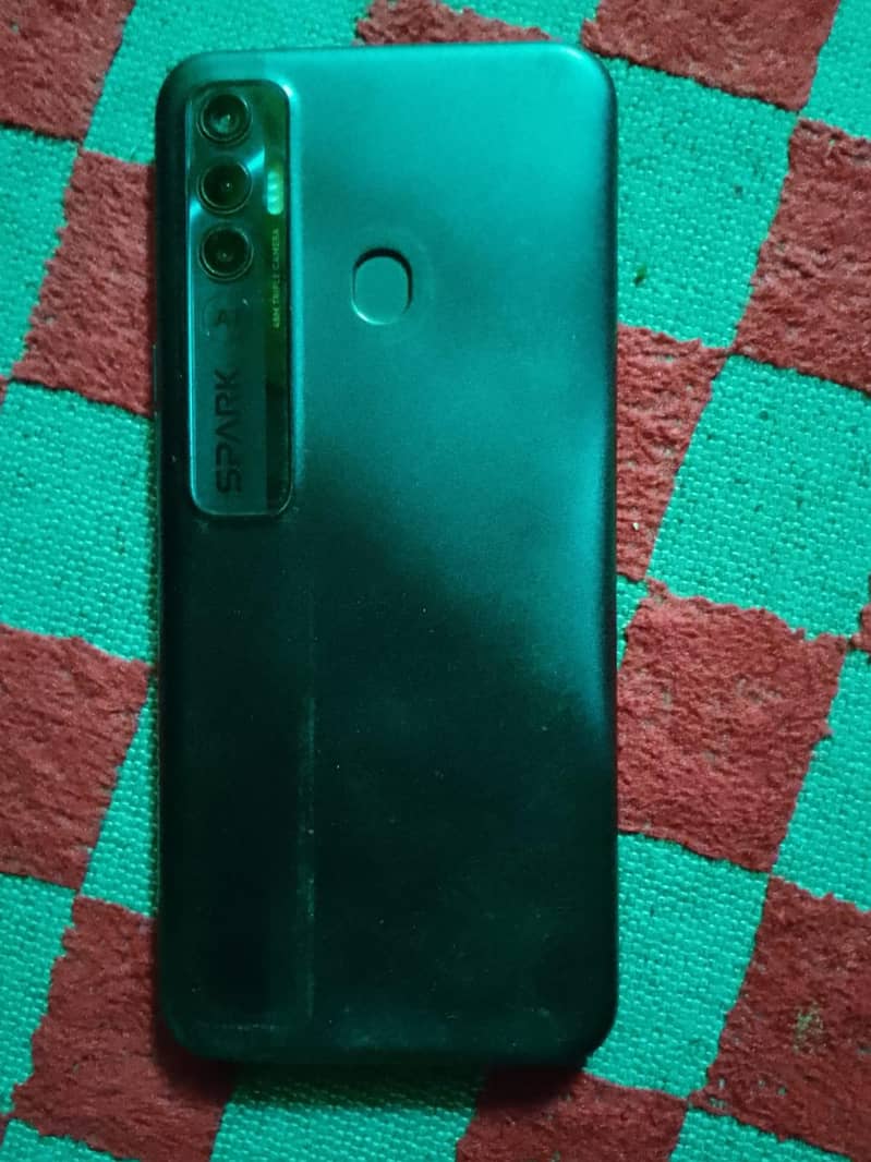 Tecno Spark 7 Pro 0