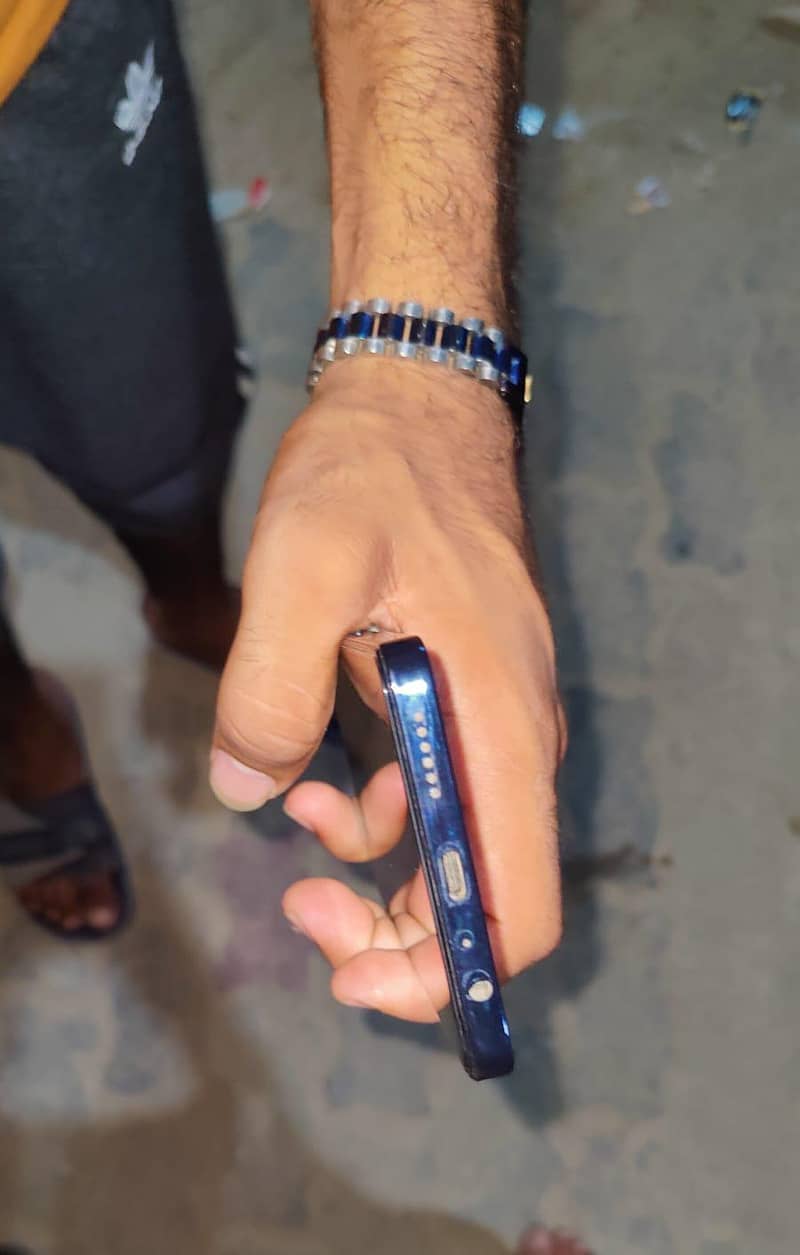 Tecno CAMON 20 Pro 7
