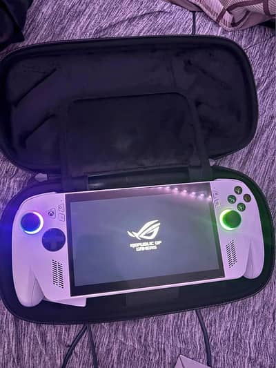 ASUS ROG Ally X Gaming Console | Handheld PC Gaming | POWERFUL