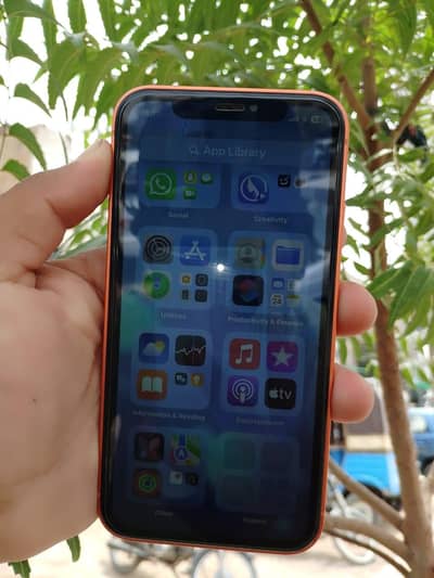 Apple iPhone XR