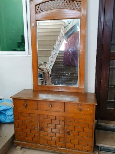 Beautiful Solid Wood Dressing Table with Large Mirror (Good Condition