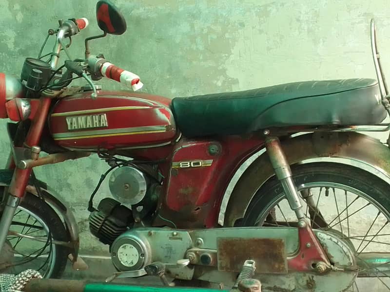 Yamaha 80 1