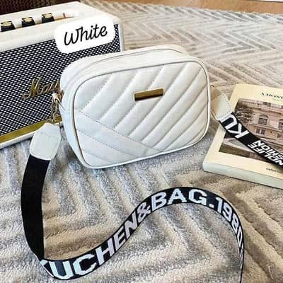 Stylish Ladies Crossbody Bag – New & Trendy | Best Price