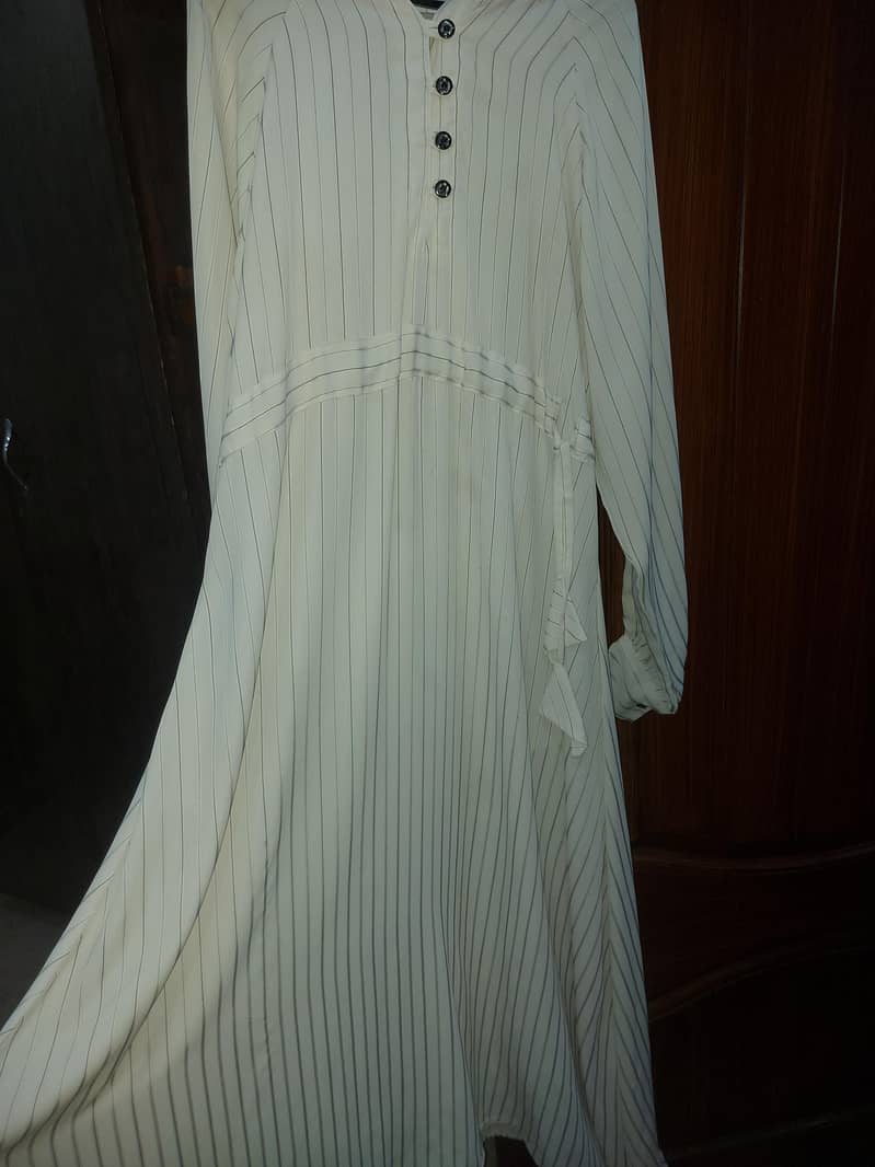 Abayas 0