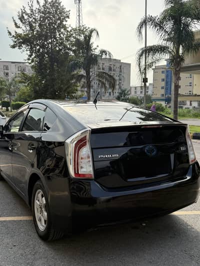 Toyota Prius 2012