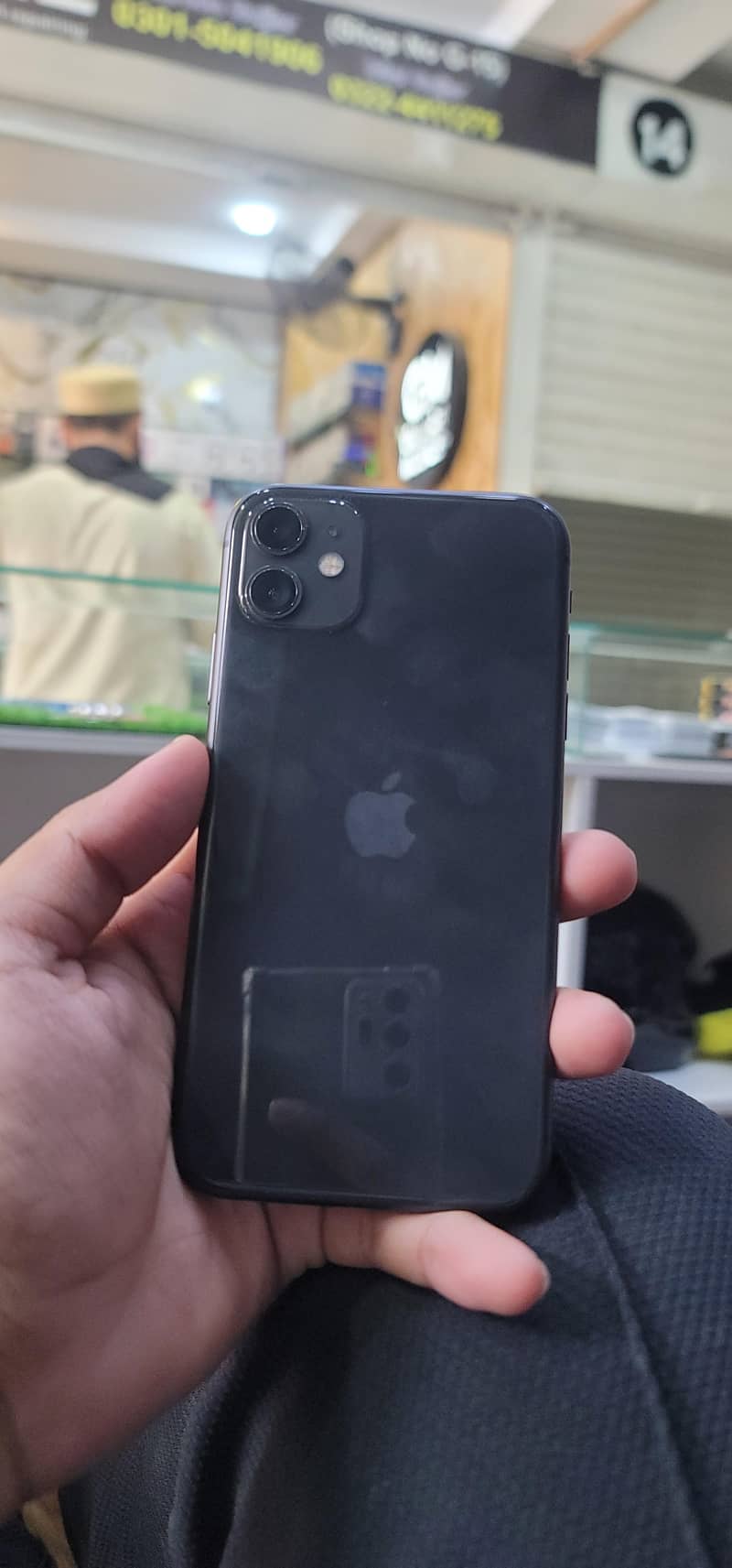 Apple iPhone 11 0