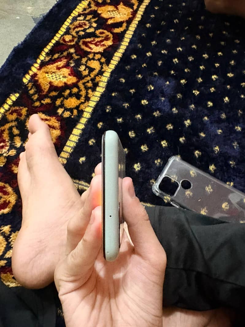 Google Pixel 5 2
