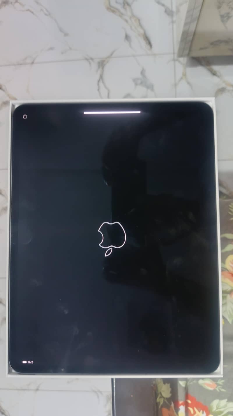 iPad M5 4