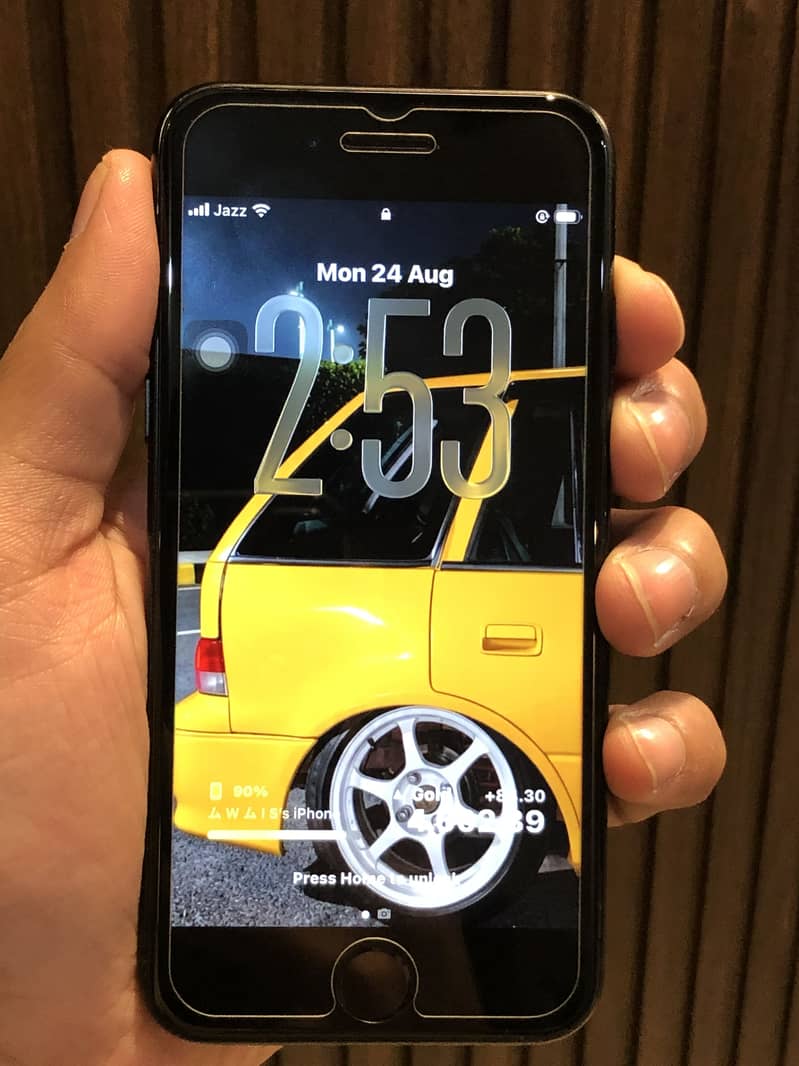Apple iPhone SE 4