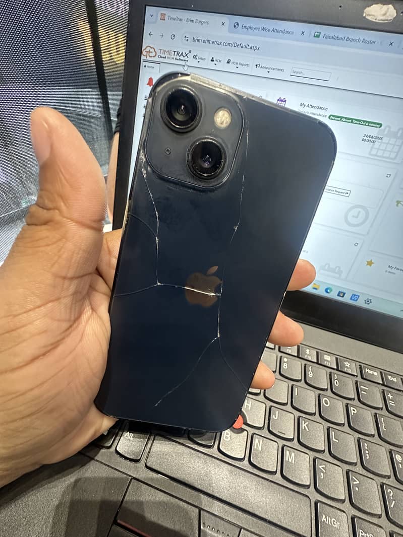 Apple iPhone 13 1