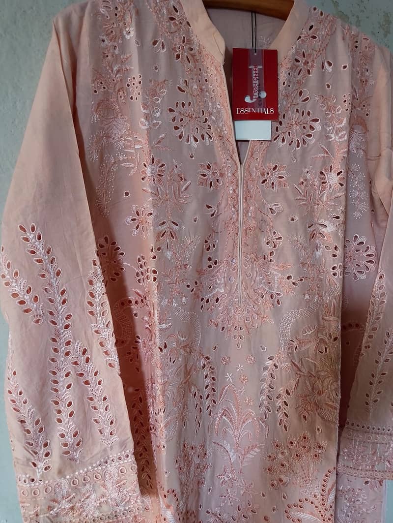 *Shirt* 1