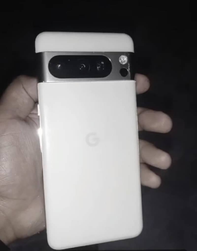 Google Pixel 8 Pro 0