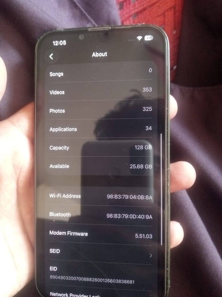 Apple iPhone 13 4