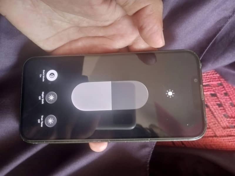 Apple iPhone 13 5
