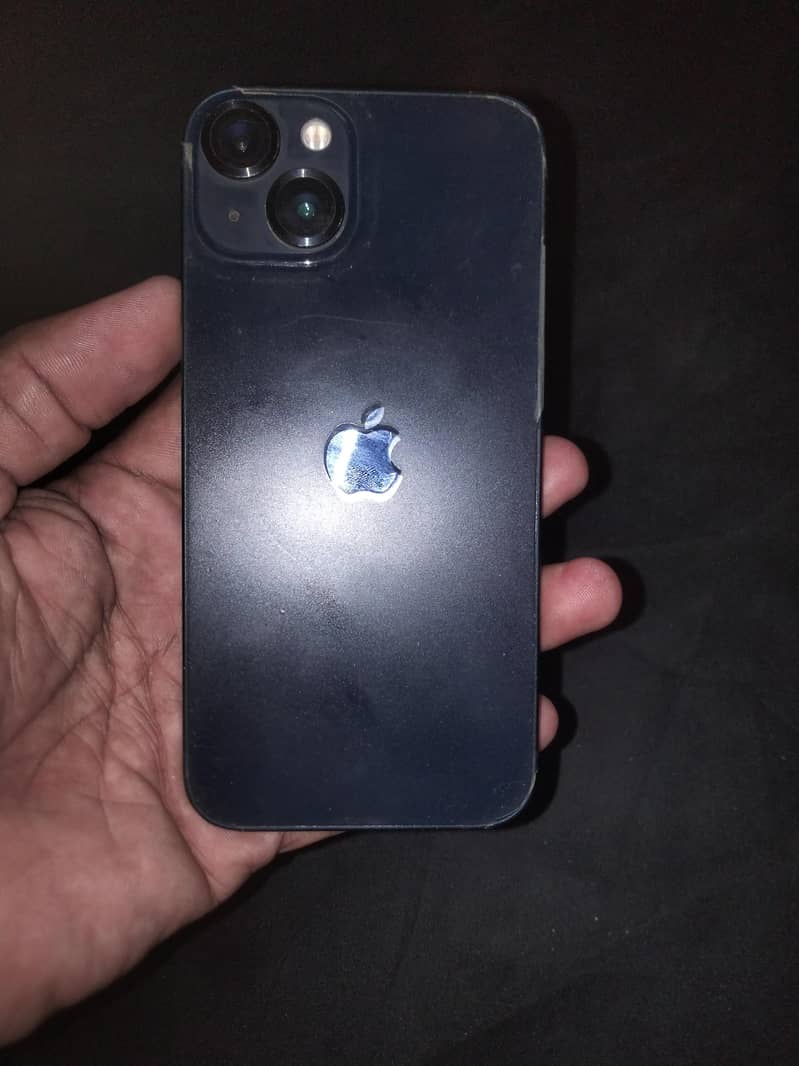 Apple iPhone 13 0