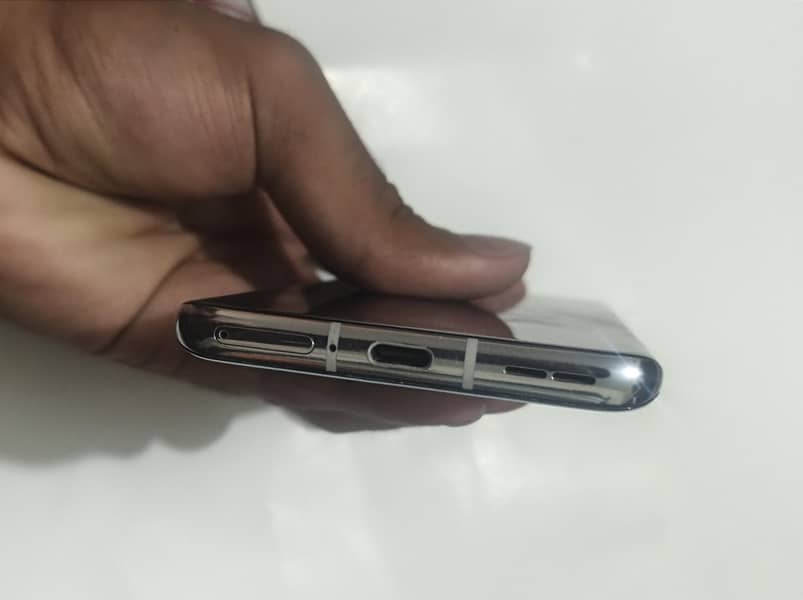 One Plus 9 Pro 3