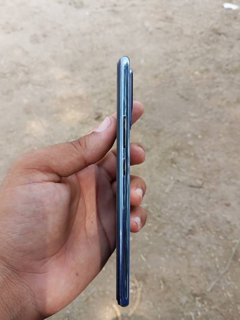 Vivo V21e 1
