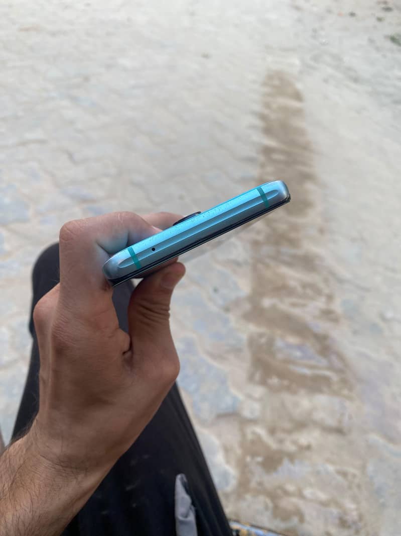 One Plus 8 pro 4