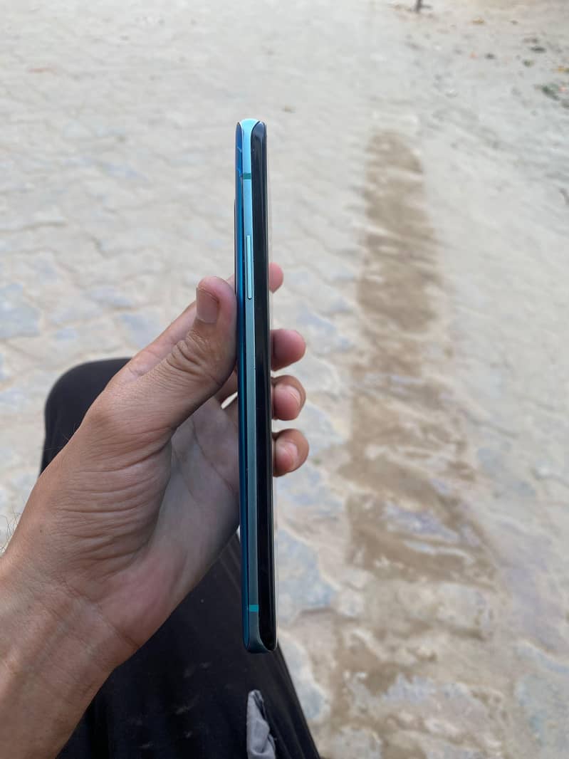 One Plus 8 pro 6