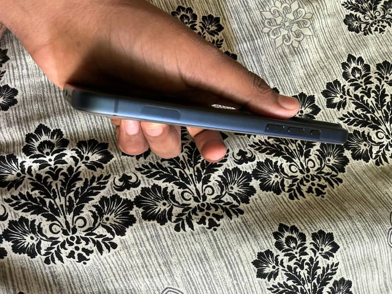 Apple iPhone 17 Pro Max 2