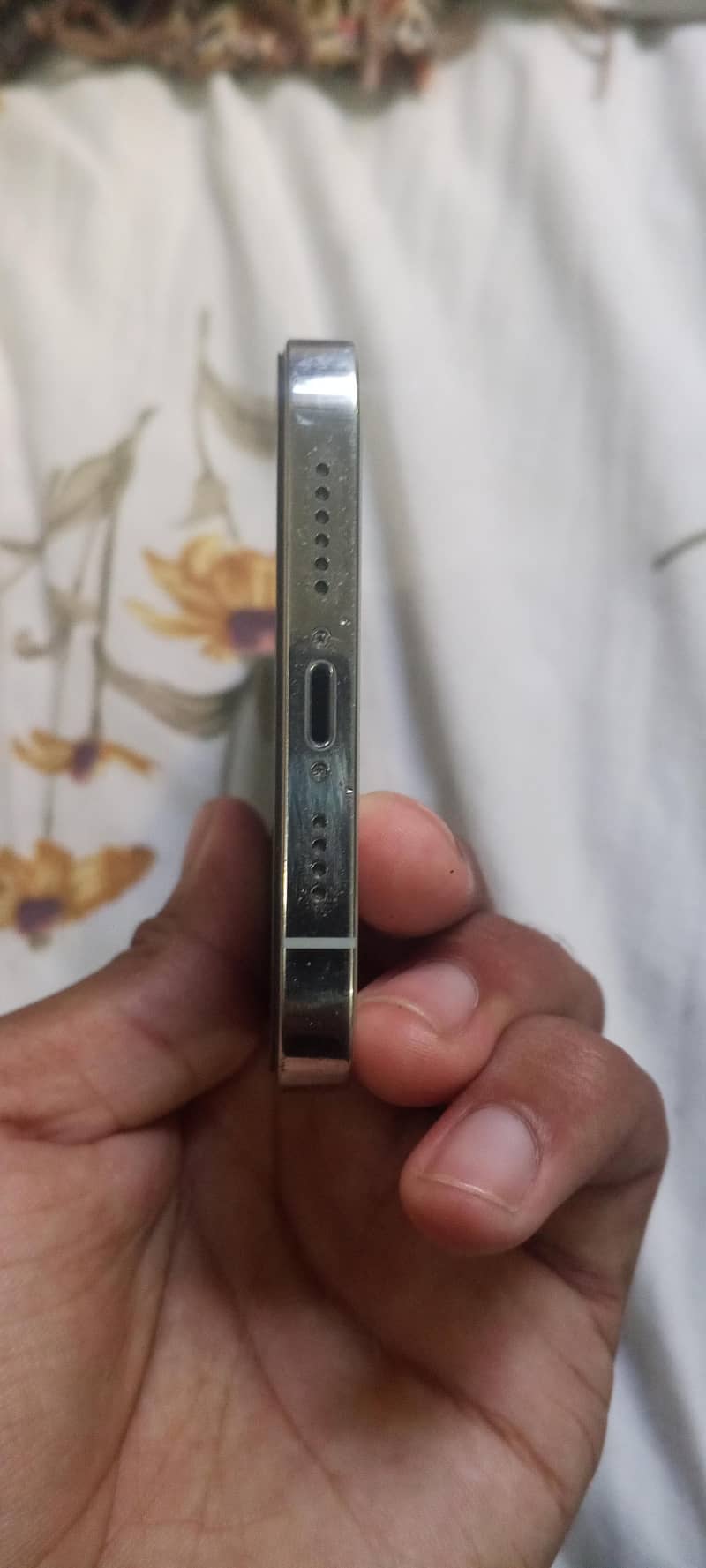 Apple iPhone 12 Pro Max 3