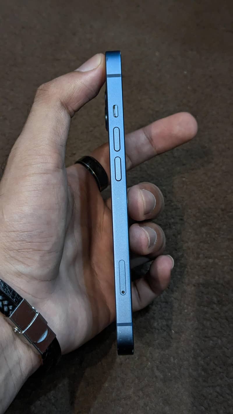 Iphone 13 2