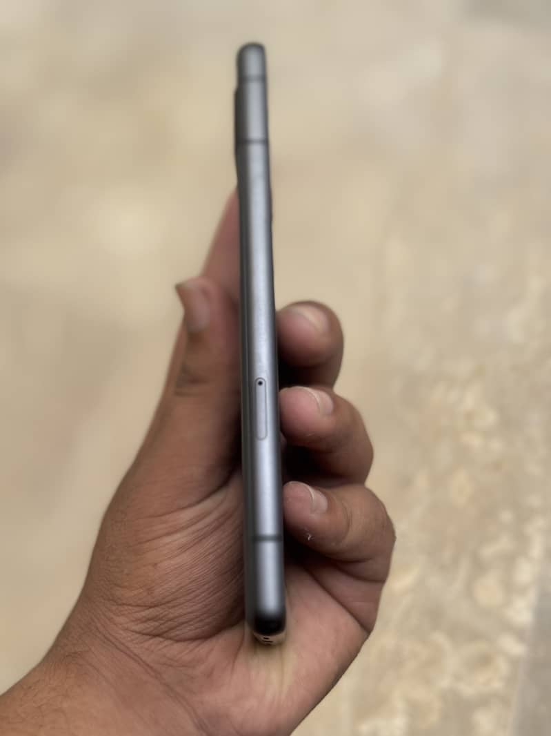 Google Pixel 7a 3