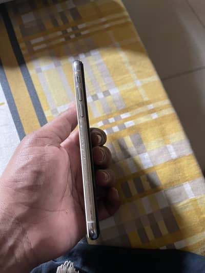 Apple iPhone XS